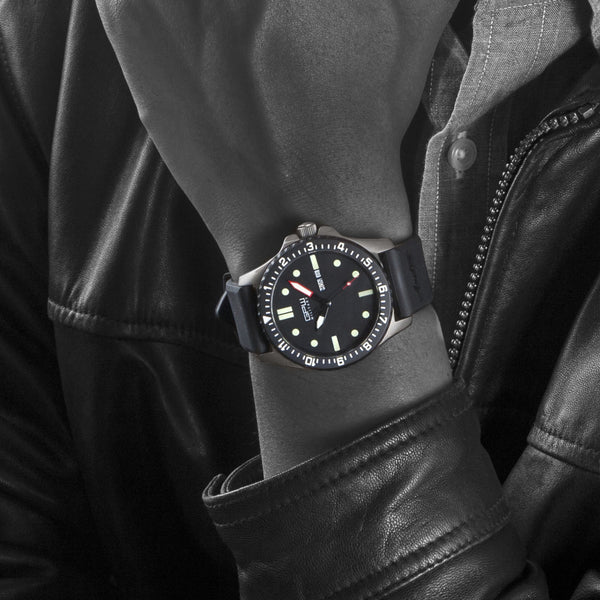 German Military Titanium Watch. GPW Day Date. Sapphire Crystal. Black Rubber Strap. 200M W/R